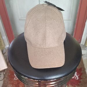 Classic Tan Men's Cap